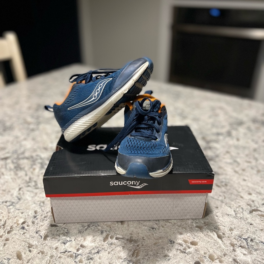Saucing toddler 11W